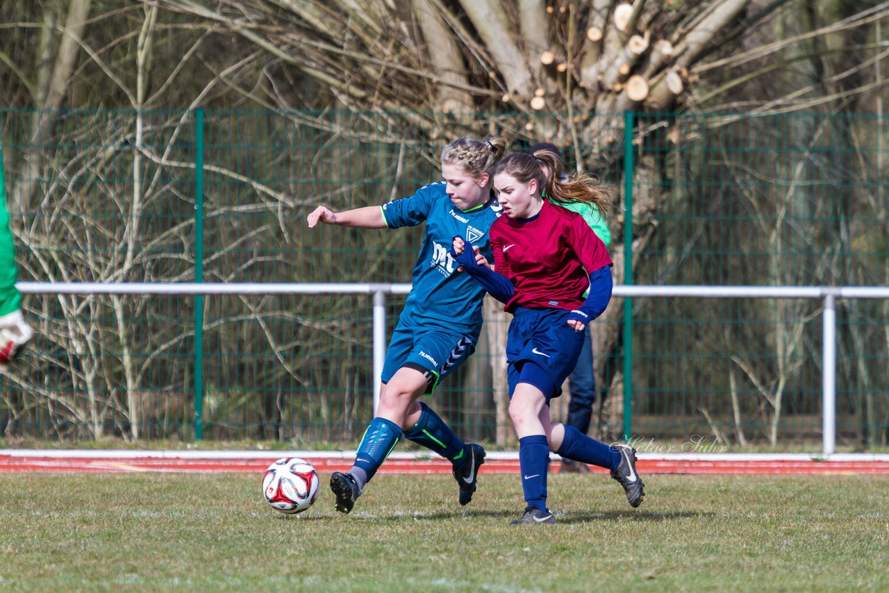 Bild 199 - B-Juniorinnen VfL Oldesloe - Krummesser SV _ Ergebnis: 4:0